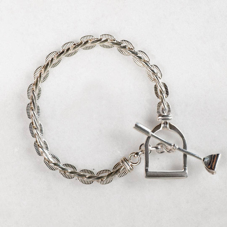Portia T-Bar Horseshoe Bracelet in Silver: Medium