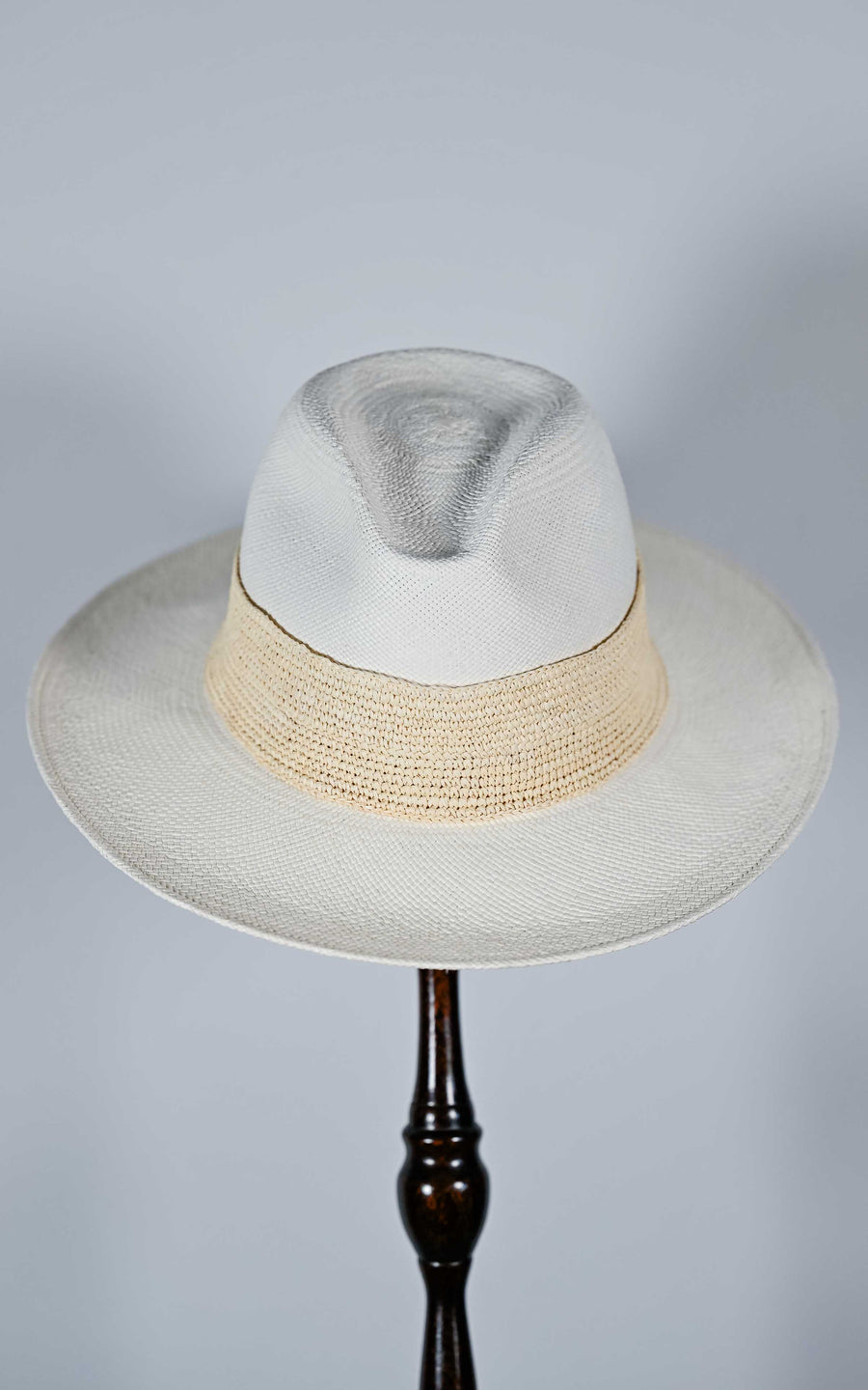 GABRIELA - BRISA WIDE BRIM  (White & Black trim)
