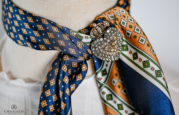 Heart & Crown sparkling embellishment brooch