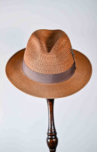 LARS- PP BRAID VENT CROWN TRILBY - Tan
