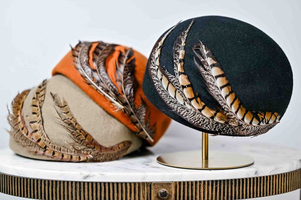 LYLA - Wool Felt Beret w/ Feather
