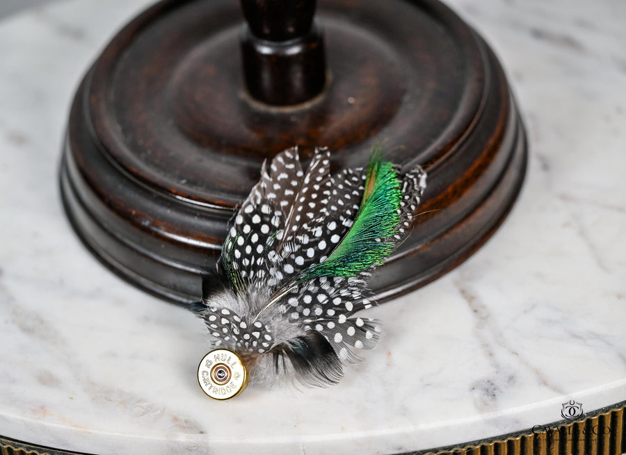 UK Hand Made Medium Green highlights feather brooch Bullet tip hat pin (N)